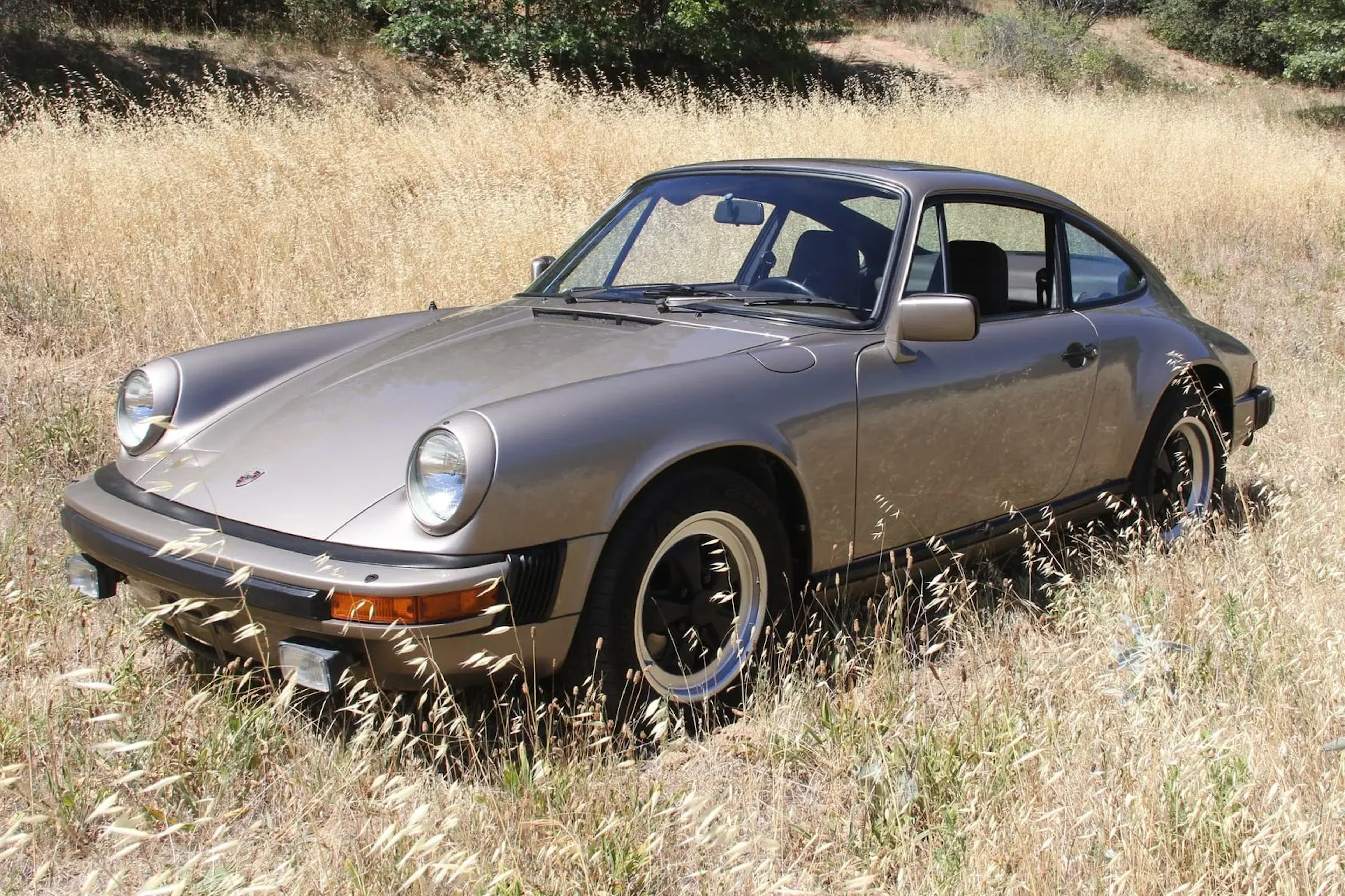 タボ 1983 Porsche 911 VIN WP0ZZZ91ZDS101337 | Hagerty Valuation Tools®